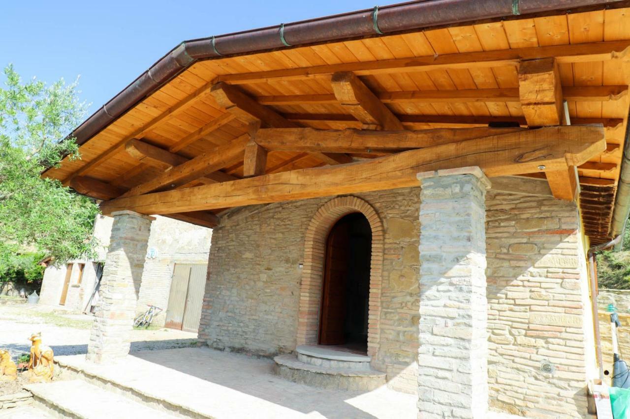 Agriturismo La Tana Città di Castello Exterior foto
